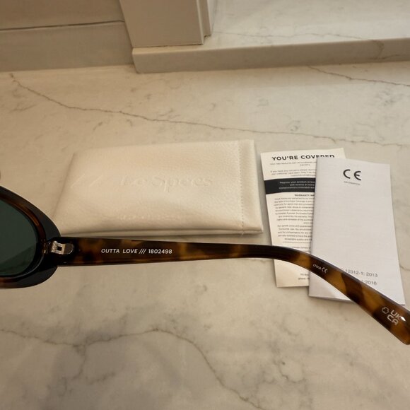 LE SPECS Outte Love Brown Sunglasses Excellent Condition! - Picture 2 of 6